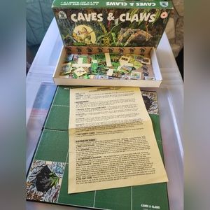 D&D style Caves and Claws classic collectors board game